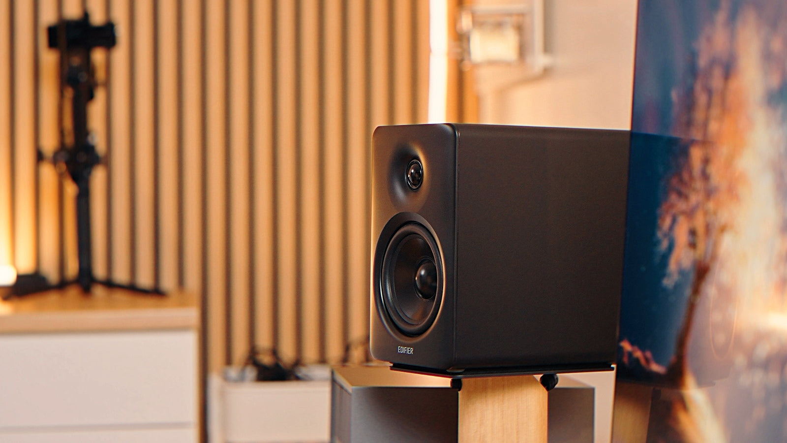 Why Listeners Are Paying Attention to the M90